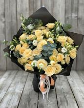 Букет цветов из:  Розы и Лизиантусы в Федотово
