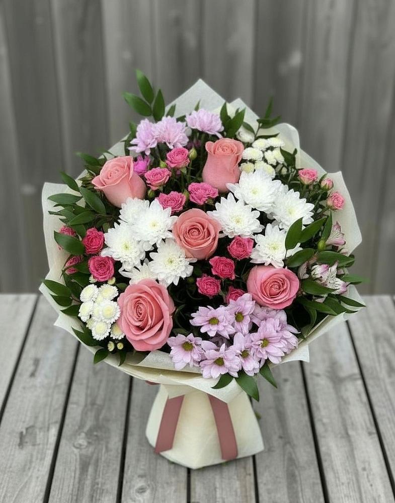 Букет цветов из: Альстромерии, Гвоздики, Розы и Хризантемы в Федотово