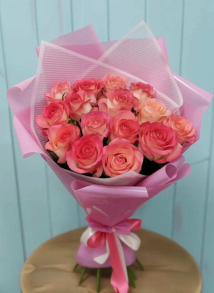 Букет 15 Розовых роз Равель в Федотово