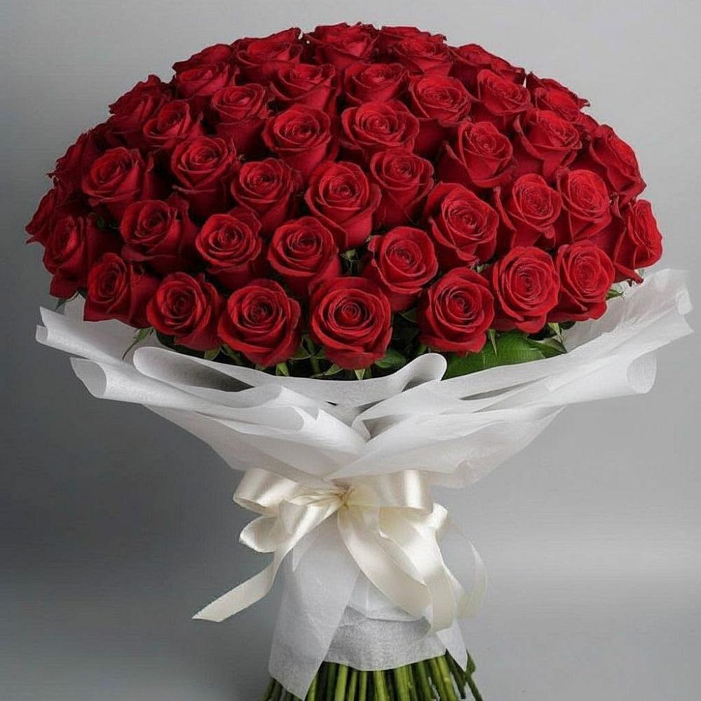 Букет 101 Красная роза Блэк Мэджик в Федотово