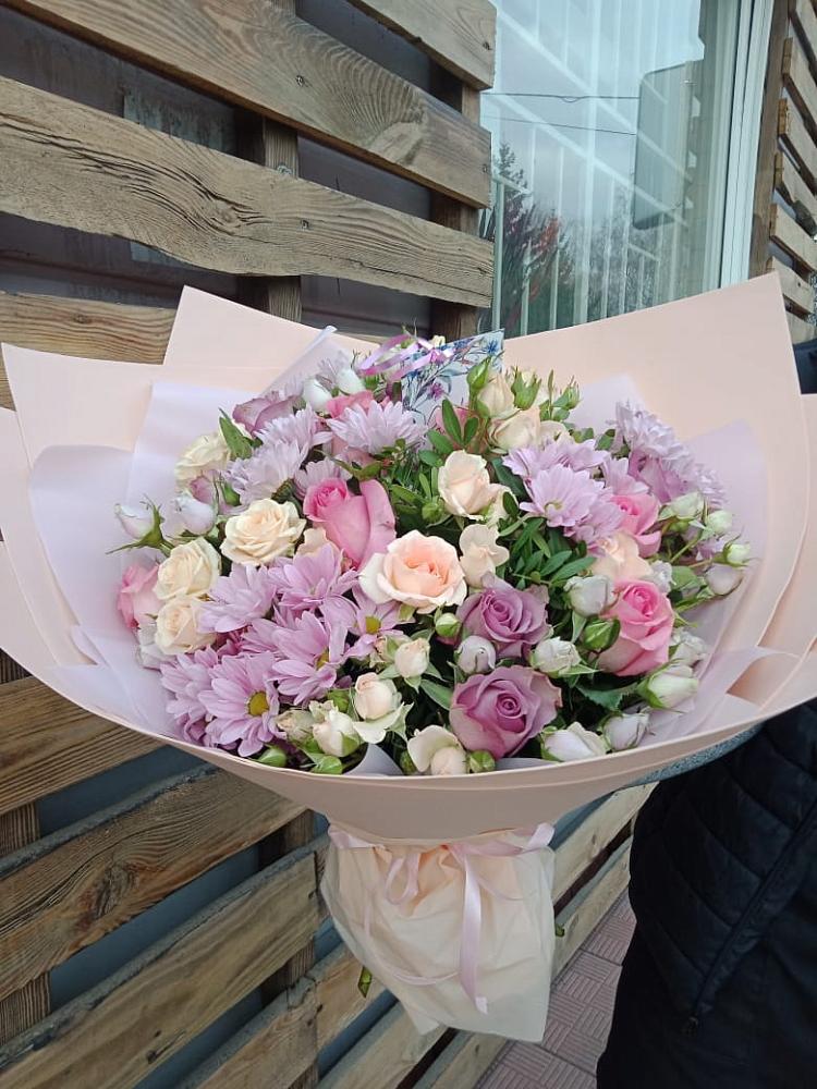 Букет цветов из: Розы и Хризантемы в Федотово