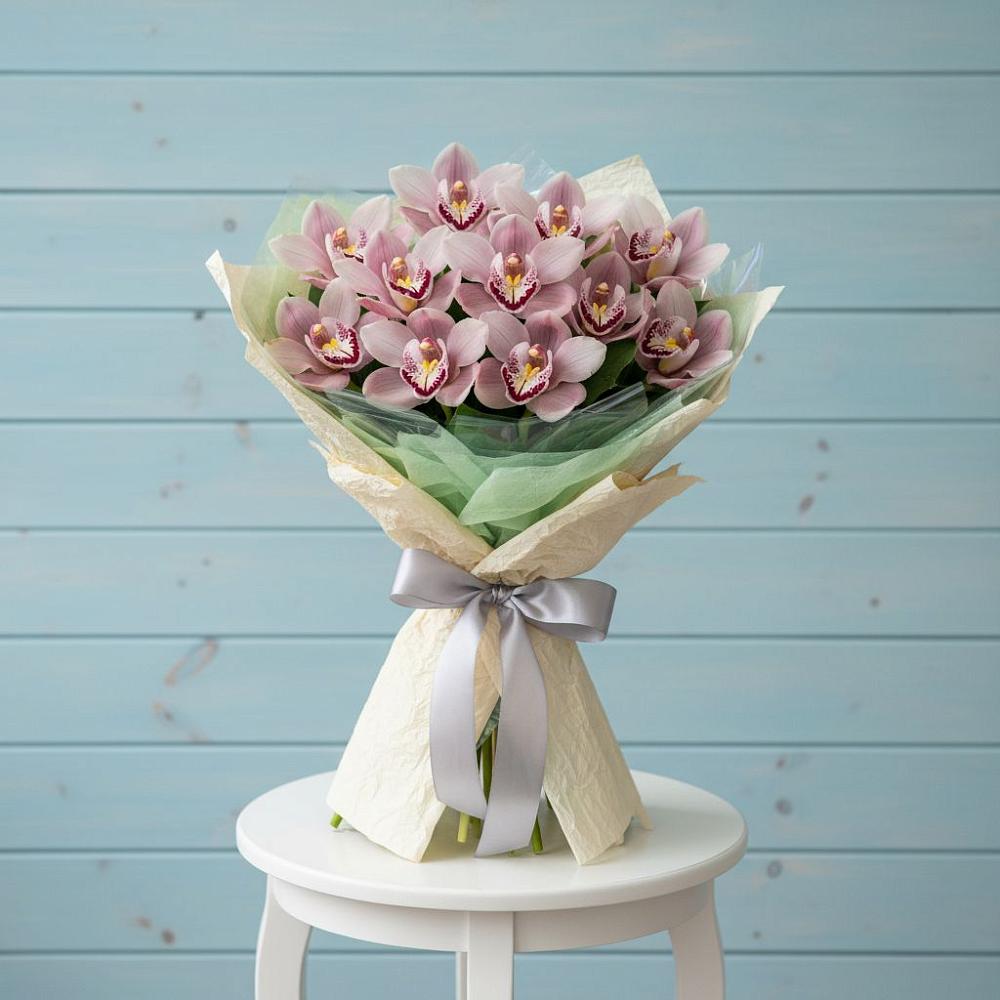 Букет цветов из: Орхидеи и Розы в Федотово