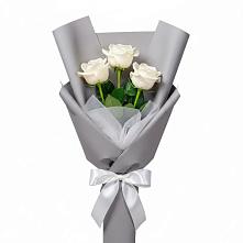 Букет 3 белые розы в Федотово