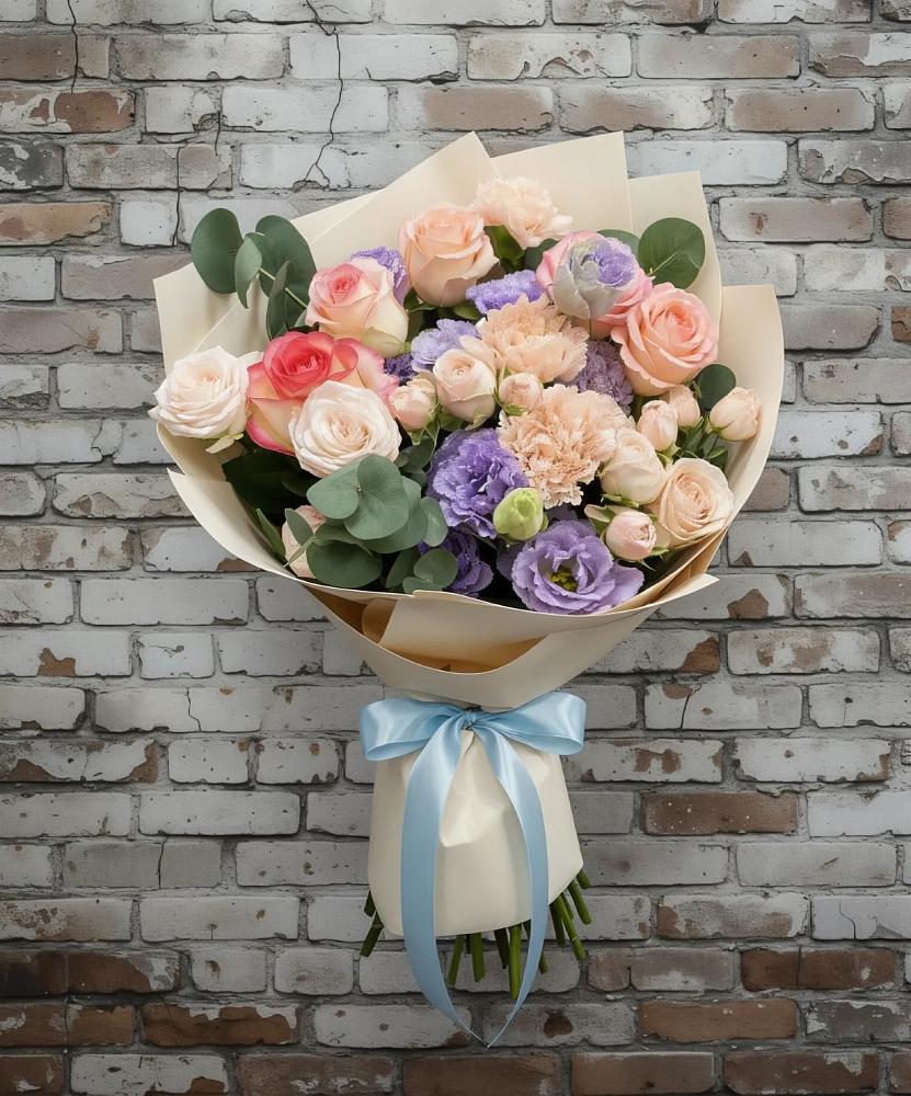 Букет цветов из: Розы, Лизиантусы и Гвоздики в Федотово