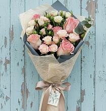 Букет цветов из:  Розы в Федотово