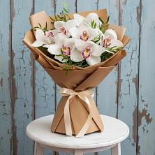 Букет цветов из:  Орхидеи и Розы в Федотово